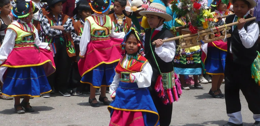Renforcement des activités socio-éducatives au Pérou Renforcement des activités socio-éducatives au Pérou