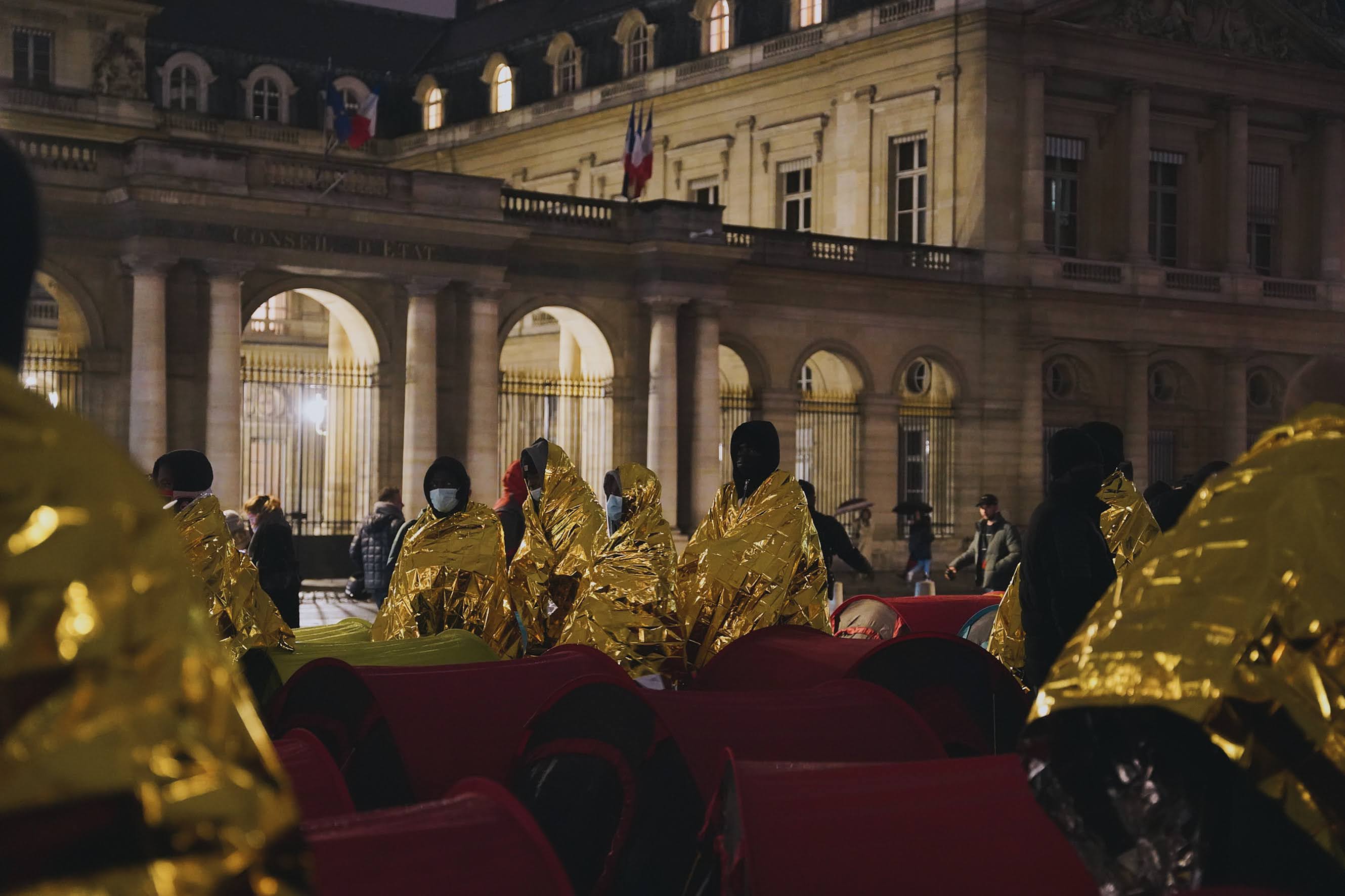 Plusieurs organisations de solidarité aux sans-abris et de lutte contre la précarité lancent l' «Alliance hiver 2024 » pour venir en aide aux personnes en rue à Paris.