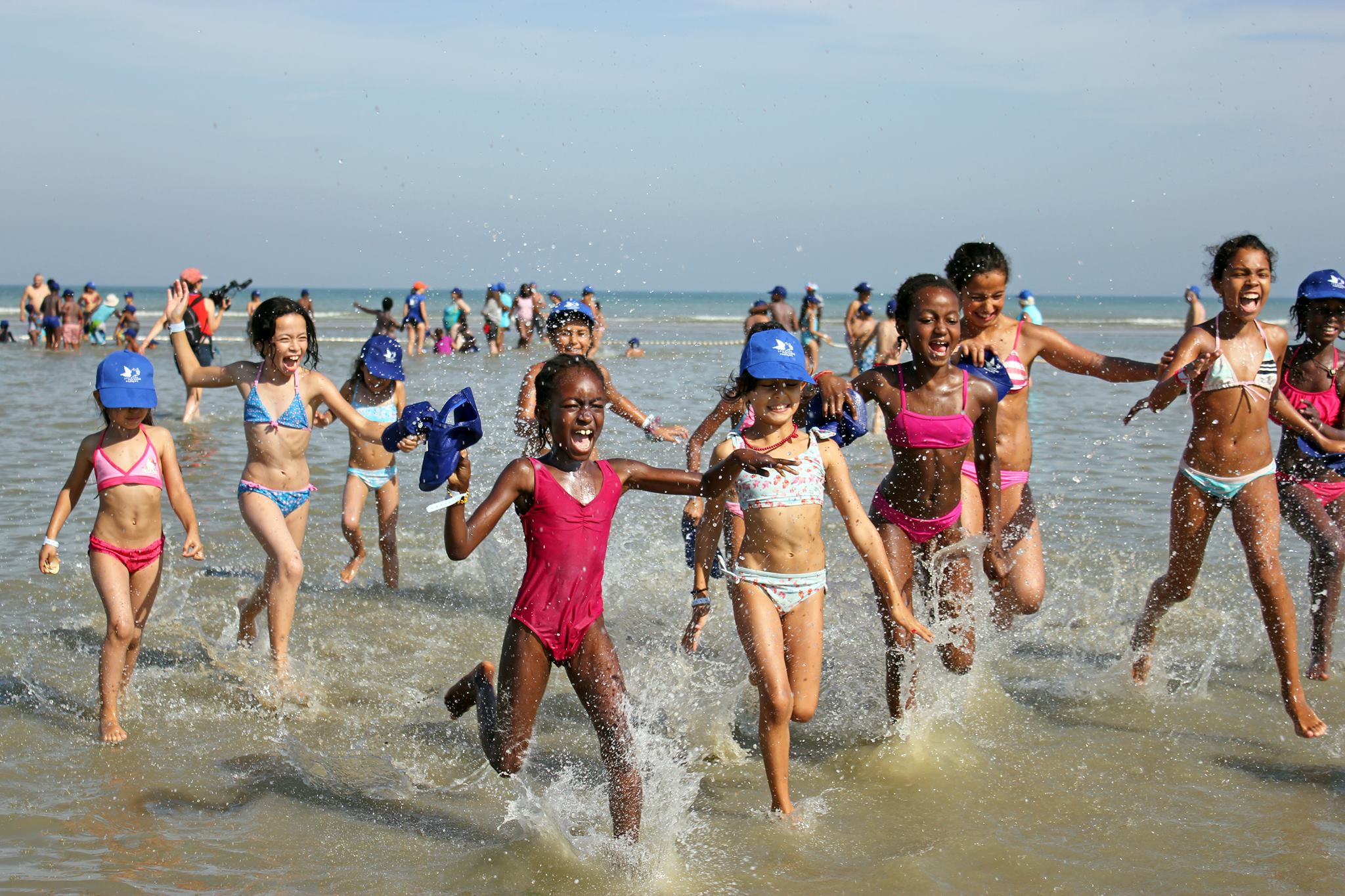 5000 petits franciliens sur la plage de Cabourg le 25 août dernier. La Journée des oubliés des vacances 2016