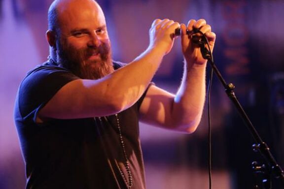 Le saxophoniste, chanteur, compositeur Thomas de Pourquery