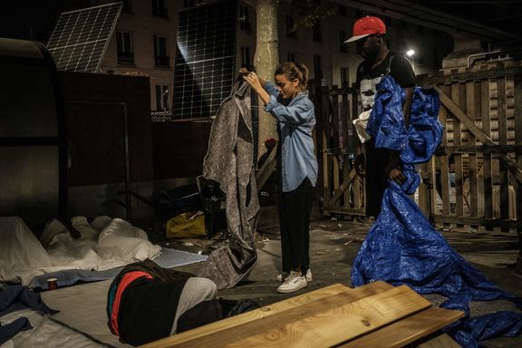 La rue tue à Paris !   Plusieurs organisations de solidarité aux sans-abris et de lutte contre la précarité lancent l' «Alliance hiver 2024 » pour venir en aide aux personnes en rue à Paris.